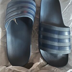 Men's Adilette Aqua Slides Size 9 men’s/ 10 women’s